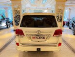 Toyota Land Cruiser-8
