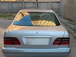 Mercedes E 240-15
