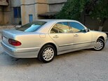 Mercedes E 240-12