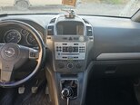 Opel Zafira-5