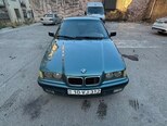 BMW 320-1