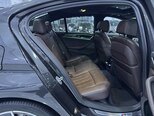 BMW 530e-10