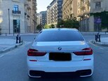 BMW 740-2