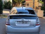 Toyota Prius-4