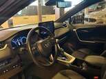 Toyota RAV4-9