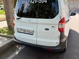 Ford Transit Courier-2