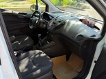 Ford Transit Courier-5