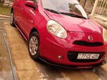 Nissan March-6