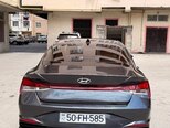Hyundai Elantra-13