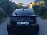 Toyota Prius-10
