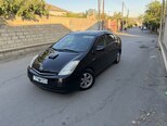 Toyota Prius-4