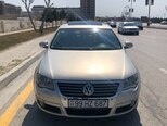 Volkswagen Passat-1