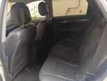 Kia Sorento-8