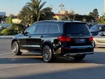 Mercedes GL 500 4MATIC-10