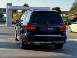 Mercedes GL 500 4MATIC-8