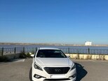 Hyundai Sonata-4