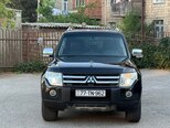 Mitsubishi Pajero-1