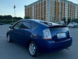 Toyota Prius-2