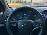 Chevrolet Cruze-11
