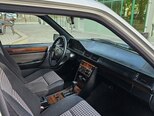 Mercedes 250 D-9