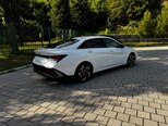 Hyundai Elantra-8