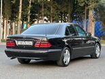 Mercedes E 240-9