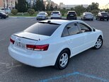 Hyundai Sonata-4