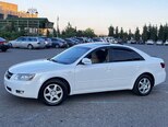 Hyundai Sonata-2