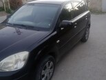 Kia Rio-5