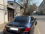 Mercedes E 300-4