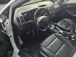 Kia Cerato-9