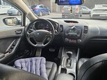 Kia Cerato-8