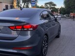 Hyundai Avante-5