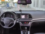 Hyundai Avante-7