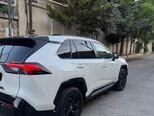 Toyota RAV4-6