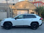 Toyota RAV4-4