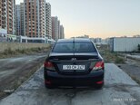 Hyundai Accent-5