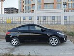 Hyundai Accent-3