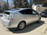Toyota Prius-5
