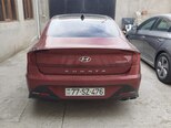 Hyundai Sonata-12
