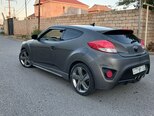 Hyundai Veloster-12