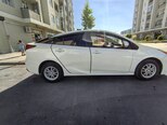Toyota Prius-10