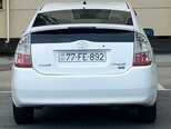 Toyota Prius-9