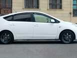 Toyota Prius-10