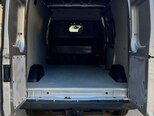Ford Transit-14
