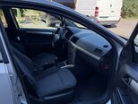 Opel Astra-12