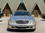 Mercedes E 320-2