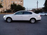 Volkswagen Passat-8
