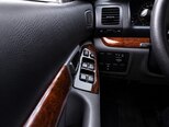 Toyota Land Cruiser Prado-16