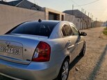 Hyundai Accent-7